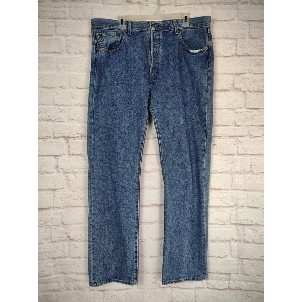 Vintage Levis 501 Jeans Men 38x32 Blue Button Fly Med Wash Denim Pants